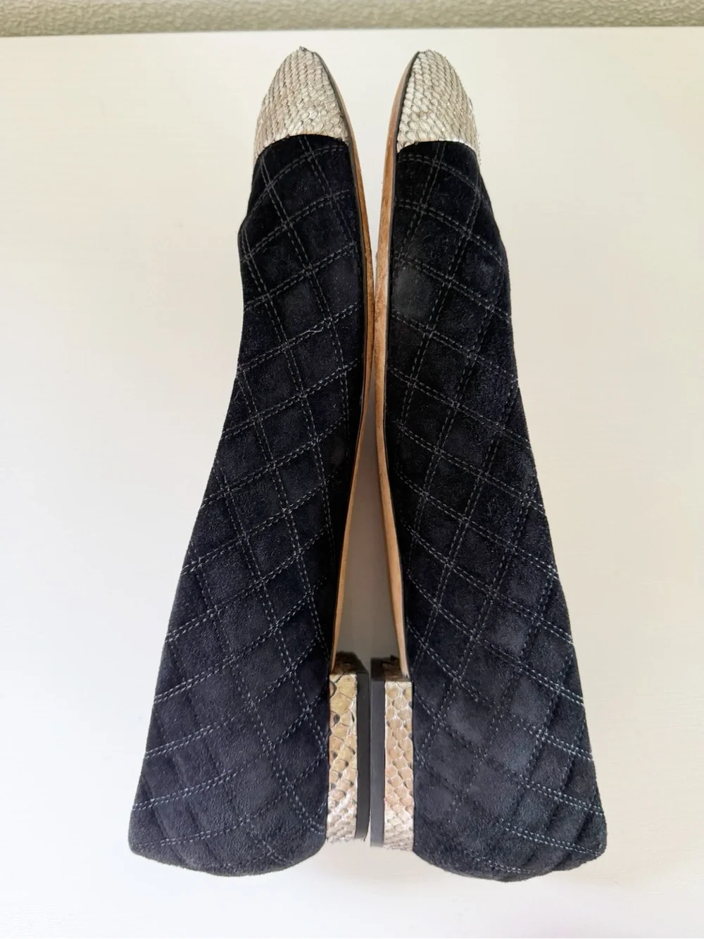 Chanel Quilted Suede Ballet Flats Black Silver CC Cap Toe EU 40.5 US 10.5